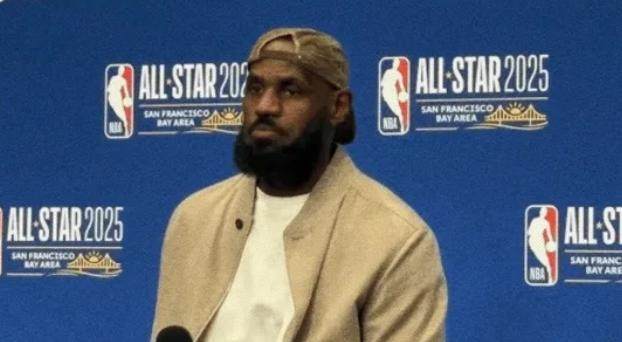 开云娱乐-詹姆斯为季后赛考虑退出全明星 今日返回洛城备战