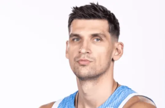 米托格鲁：我们还有两场硬仗要打，必须保持低调专注